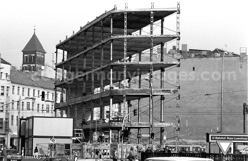 GDR photo archive: Berlin - Umschlagsnr.: 1994-39