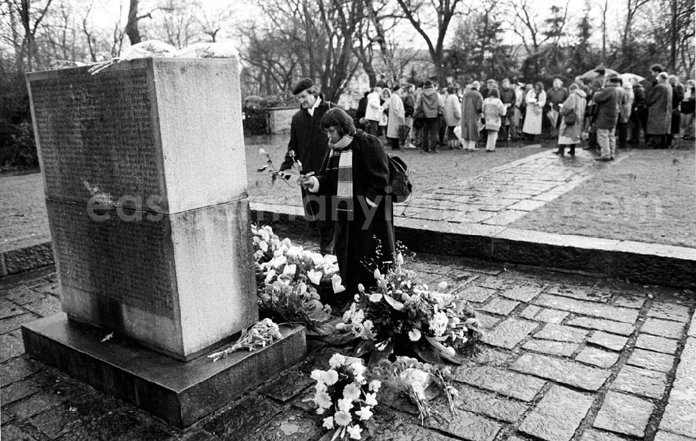 GDR picture archive: Berlin - Umschlagsnr.: 1994-62