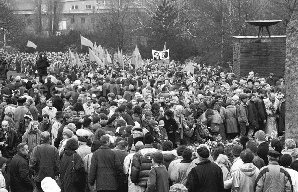 GDR picture archive: Berlin - Umschlagsnr.: 1993-1