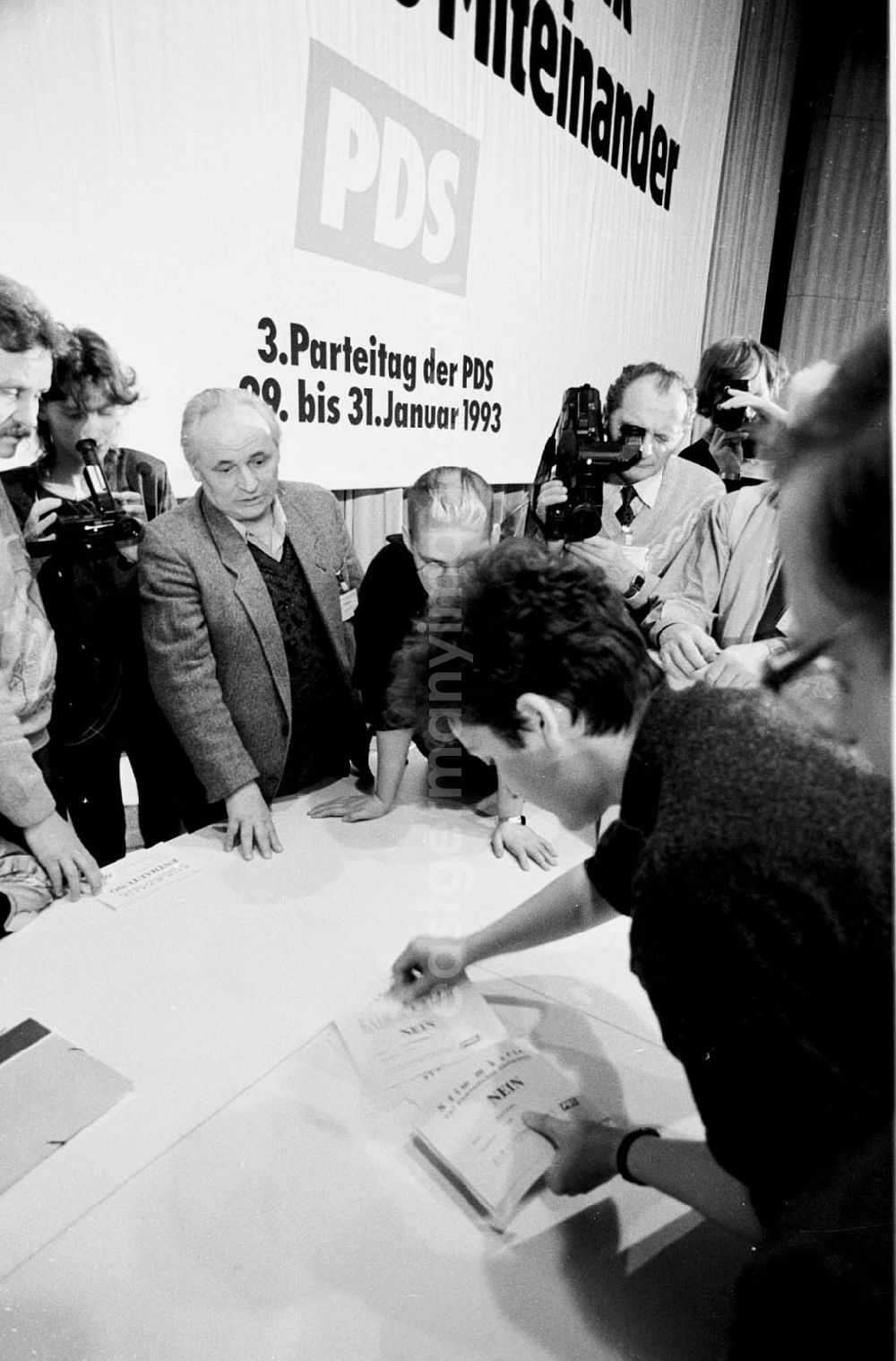 Berlin: 3. PDS-Parteitag 31.