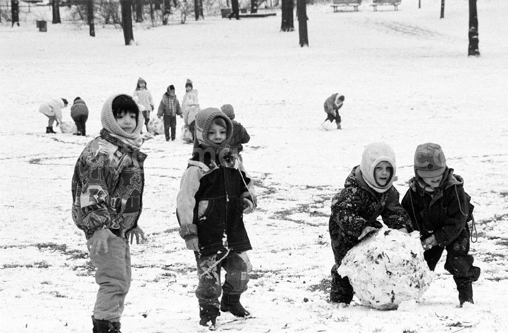 GDR image archive: Berlin - Umschlagsnr.: 1993-53