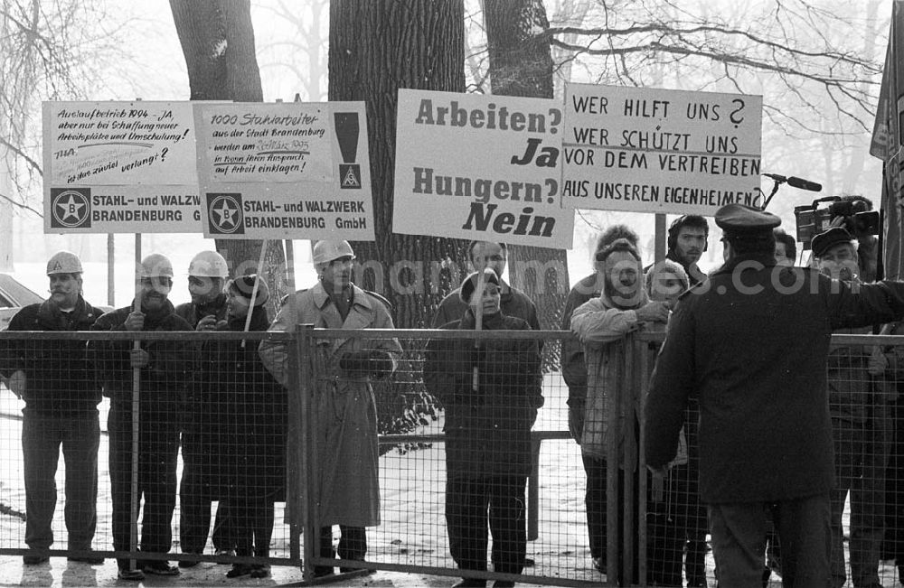 GDR photo archive: Postdam - Umschlagsnr.: 1993-67