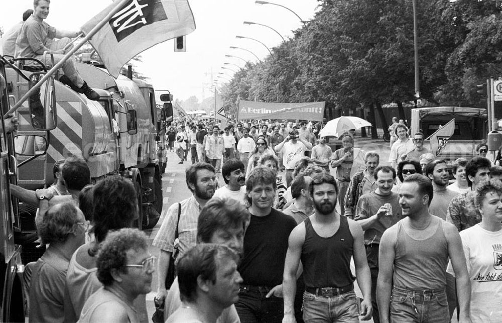 GDR image archive: Berlin - Umschlagsnr.: 1993-126