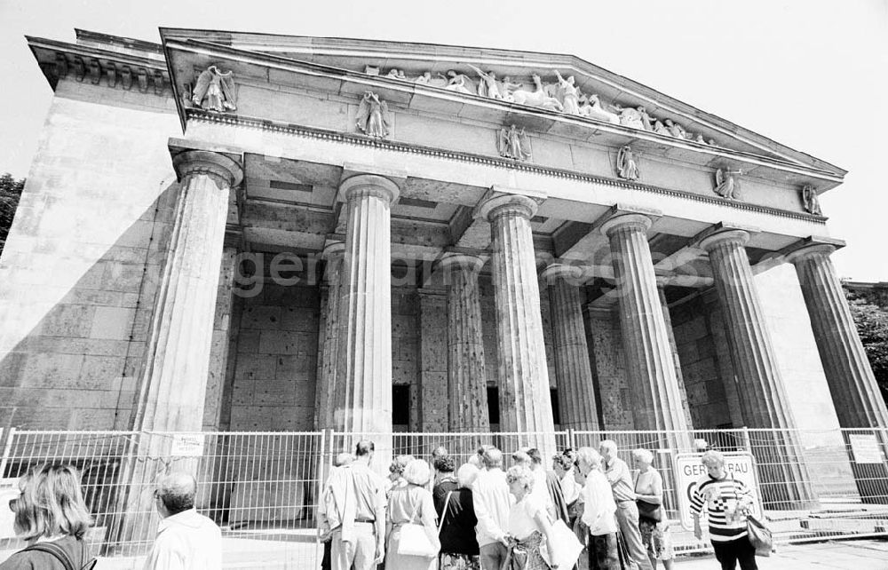 GDR picture archive: Berlin - Umschlagsnr.: 1993-18