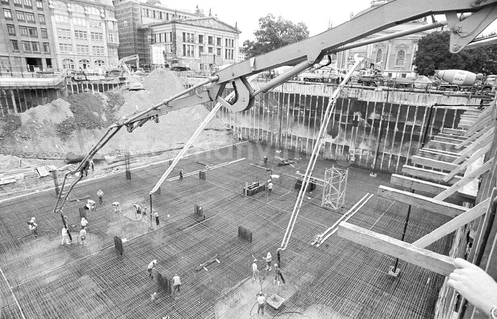 GDR picture archive: Berlin - Umschlagsnr.: 1993-194