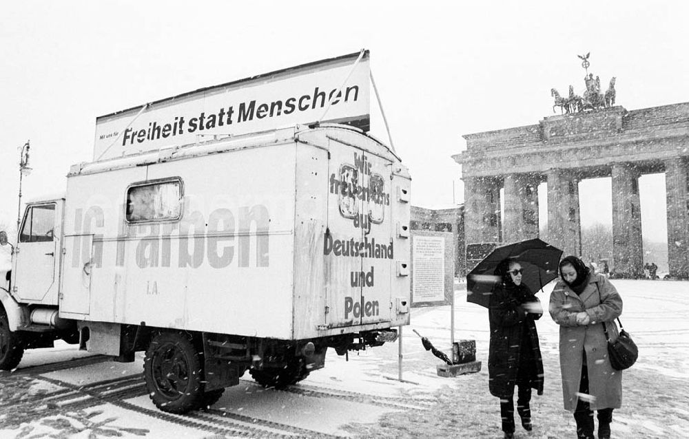 GDR picture archive: Berlin - Umschlagsnr.: 1993-58 (a)