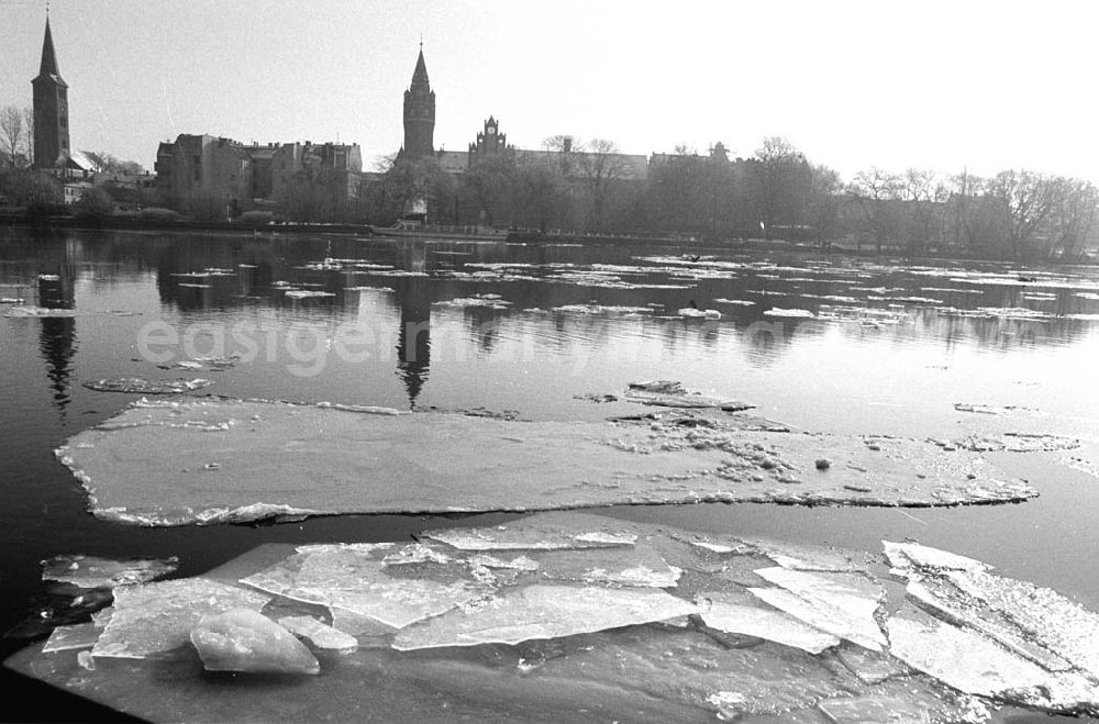 GDR picture archive: Berlin - Umschlagsnr.: 1994-44c