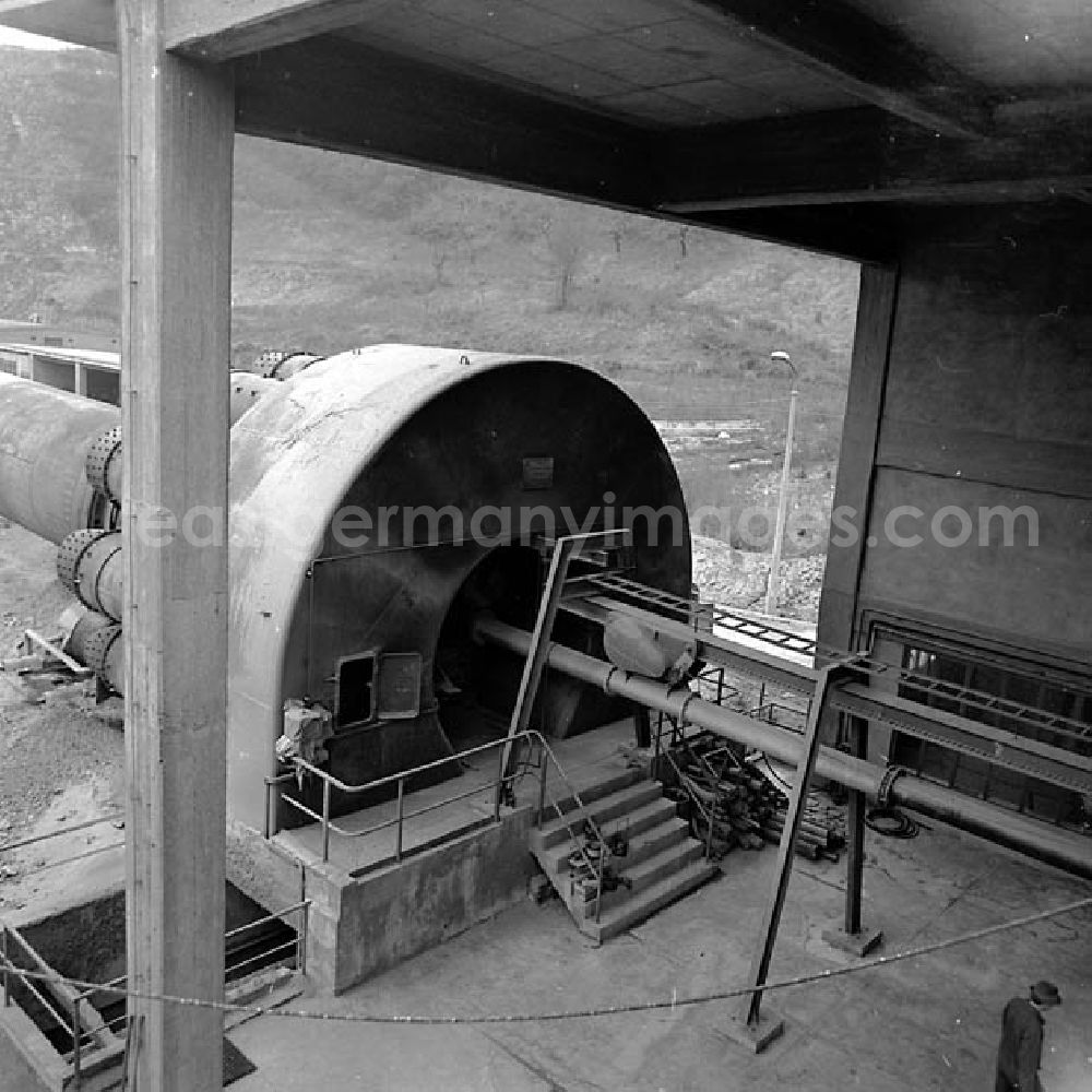 GDR image archive: Bad Köstritz/ Thüringen - 1967 VEB Phosphatdüngerwerke in Bad Köstritz/ Thüringen Umschlagnr.: 11