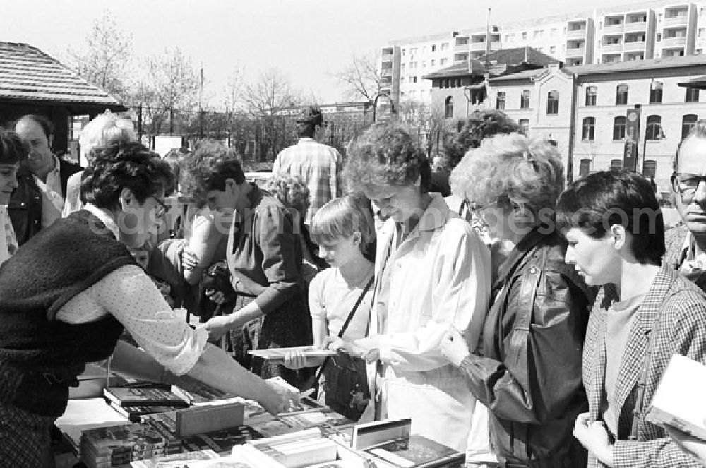 GDR picture archive: Berlin Friedrichshain - 01.