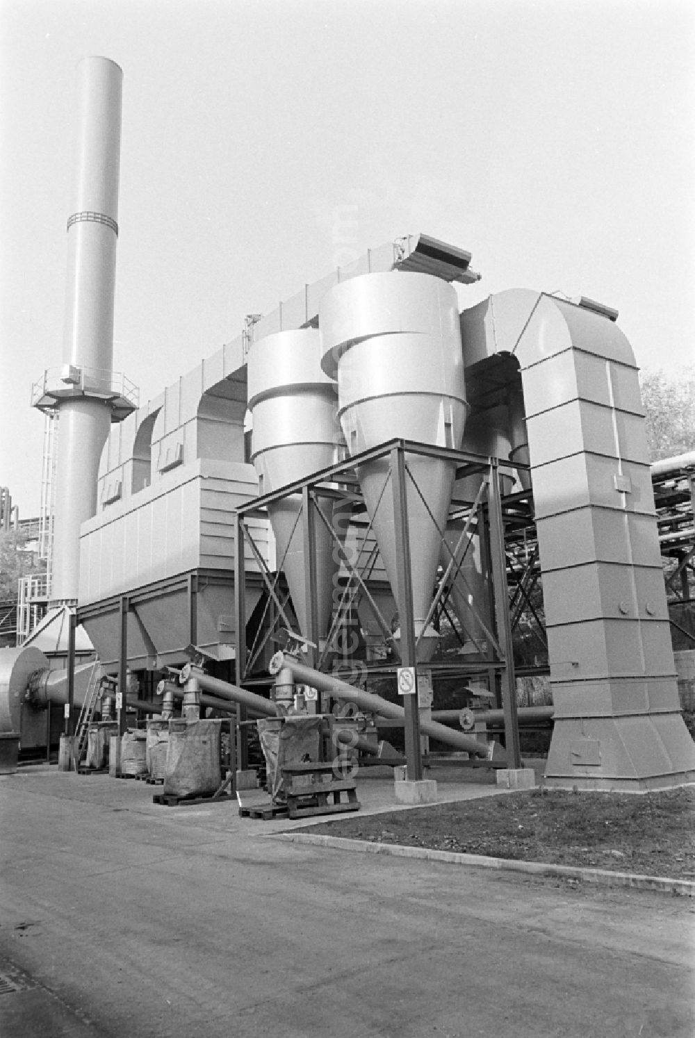 GDR photo archive: Hettstedt - Production facility rolling mill in Hettstedt, Saxony-Anhalt in the territory of the former GDR, German Democratic Republic