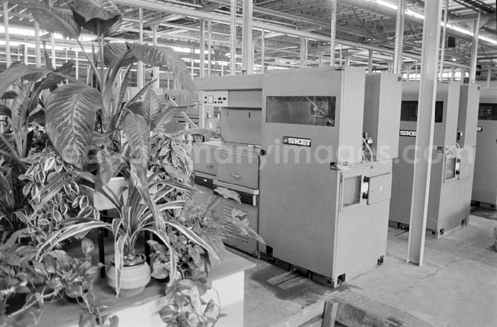 GDR picture archive: Hettstedt - Production facility rolling mill in Hettstedt, Saxony-Anhalt in the territory of the former GDR, German Democratic Republic