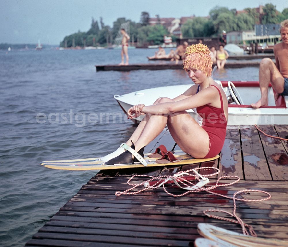 GDR image archive: Berlin - Waterskiing in the Gruenau district of Berlin East Berlin in the territory of the former GDR, German Democratic Republic