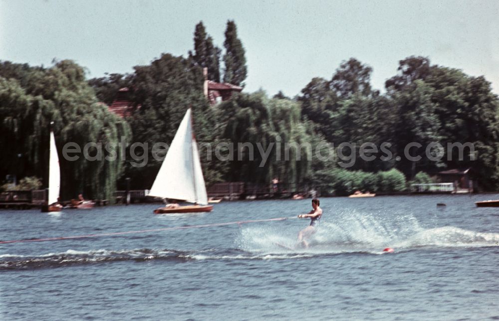 GDR image archive: Berlin - Waterskiing in the Gruenau district of Berlin East Berlin in the territory of the former GDR, German Democratic Republic