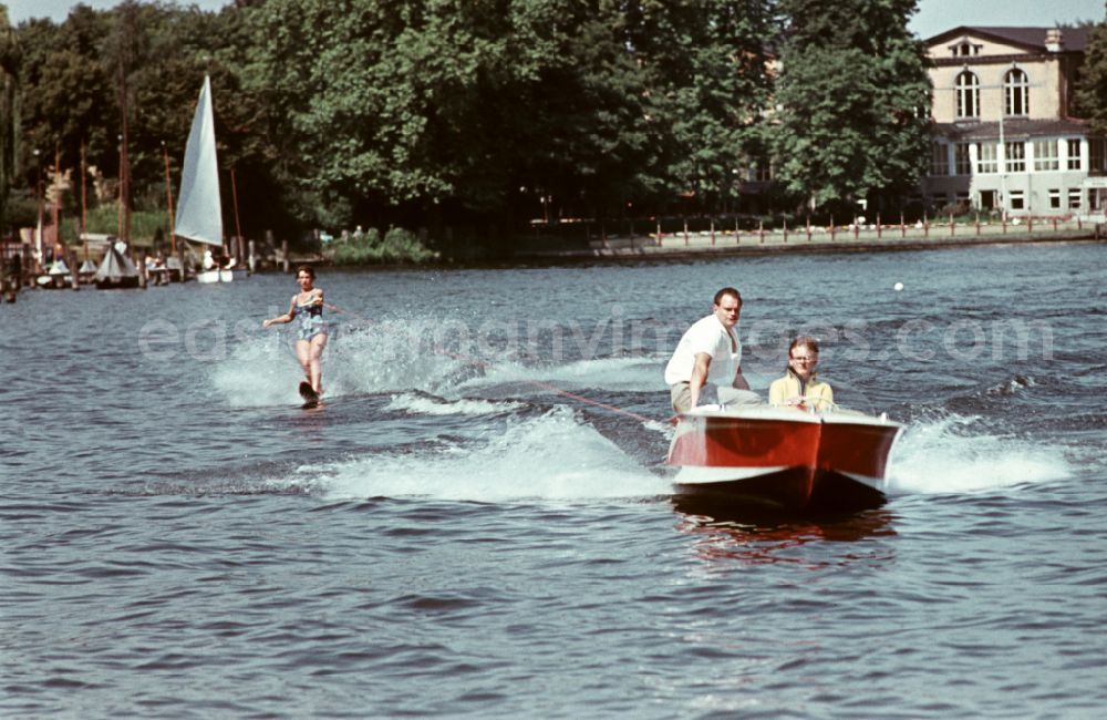 GDR photo archive: Berlin - Water skiing in the Gruenau district of Berlin, East Berlin in the territory of the former GDR, German Democratic Republic