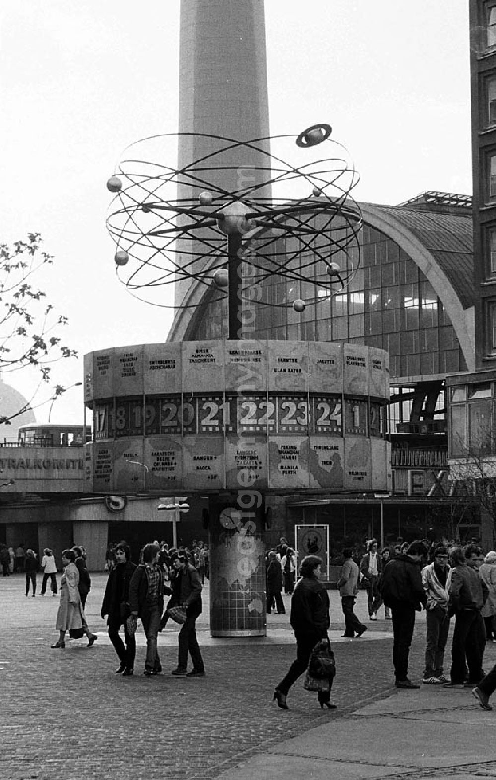 GDR picture archive: Alexanderplatz/ Berlin-Mitte - 06.