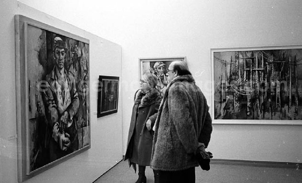 Marstall: 01.02.1982 Willi Neubert Ausstellung im Marstall Umschlagnr.: 1