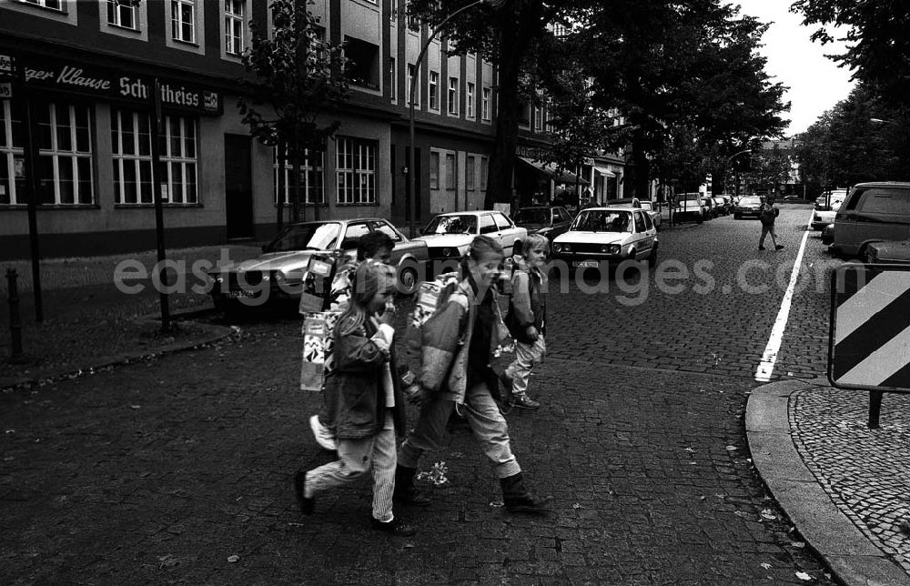 GDR photo archive: Berlin - Winkler Umschlag Nr.:1186