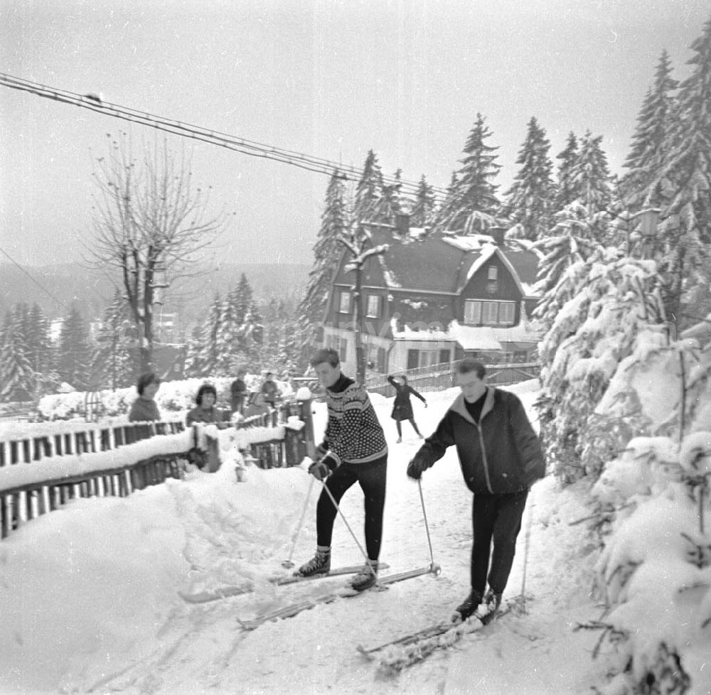 GDR picture archive: Osterzgebirge - Winter im Osterzgebirge November 1965 Umschlagsnr.: 1965-58