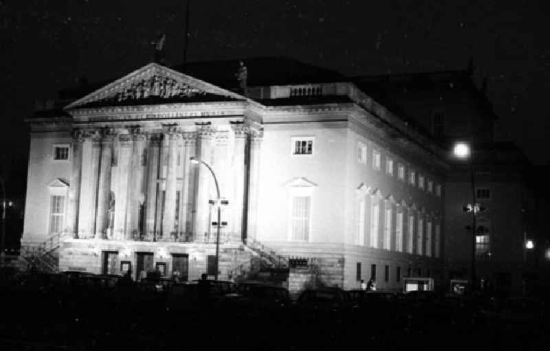 14.11.1986
Staatsoper Nachtaufnahme in Berlin-Mitte

Umschlagnr.: 1239