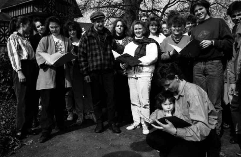 Chorsingen in Cecilienhof

Umschlagnummer: 728