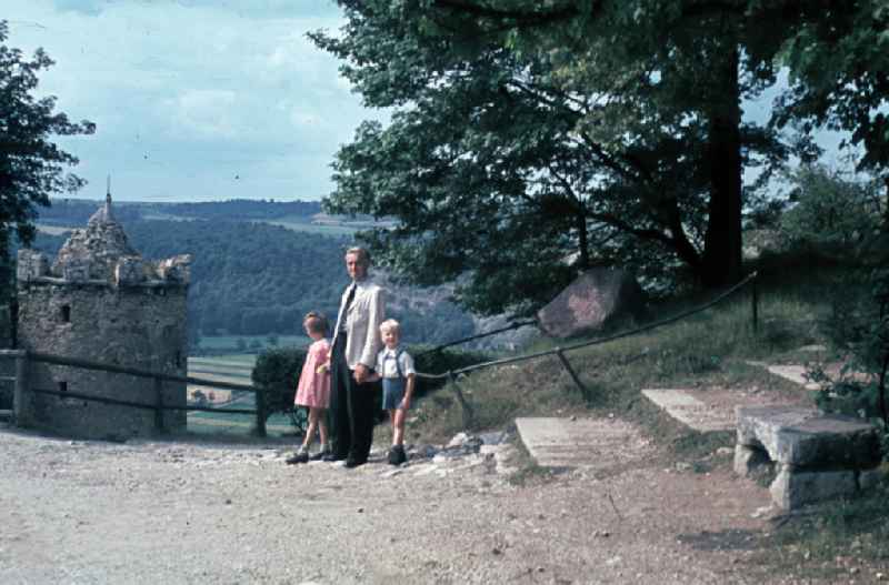 Familienausflug auf der Rudelsburg. Familytrip to the castle Rudelsburg.