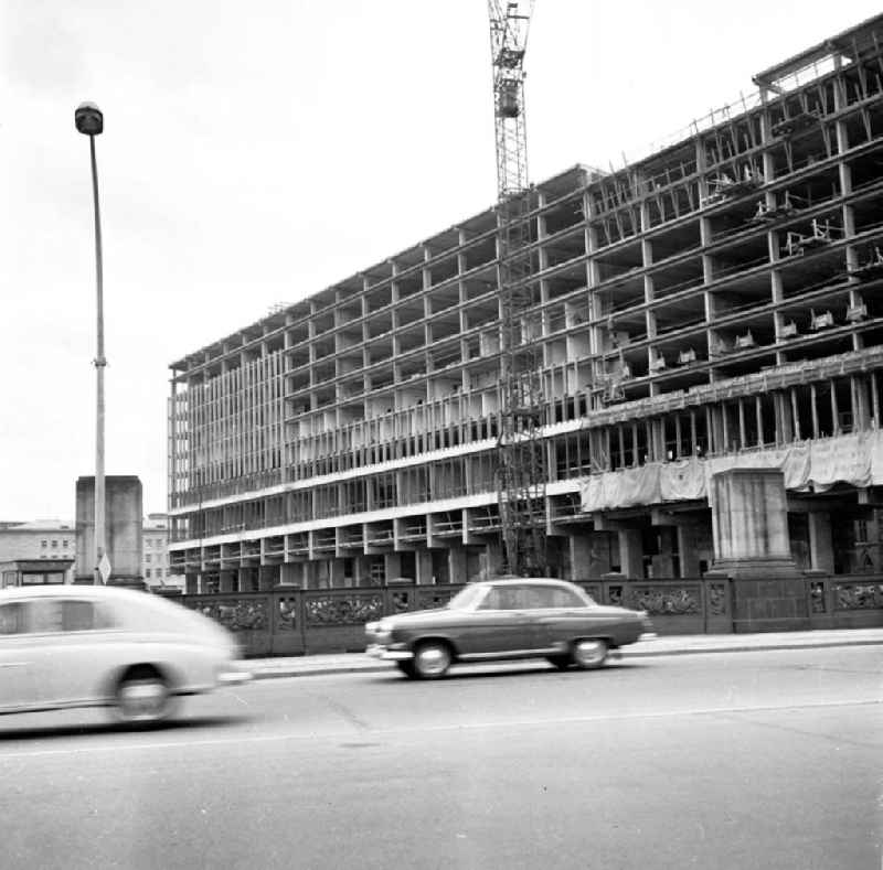 Außenministerium
Dezember 1965

Umschlagsnr.: 1965-61