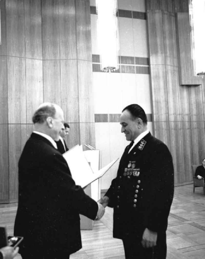 Umschlagsnr.:  1966-39