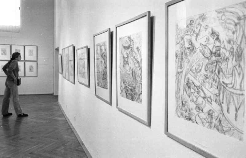 Ausstellung Kathsitzpreisträger im Marstall
28.07.92 Lange
Umschlag 1