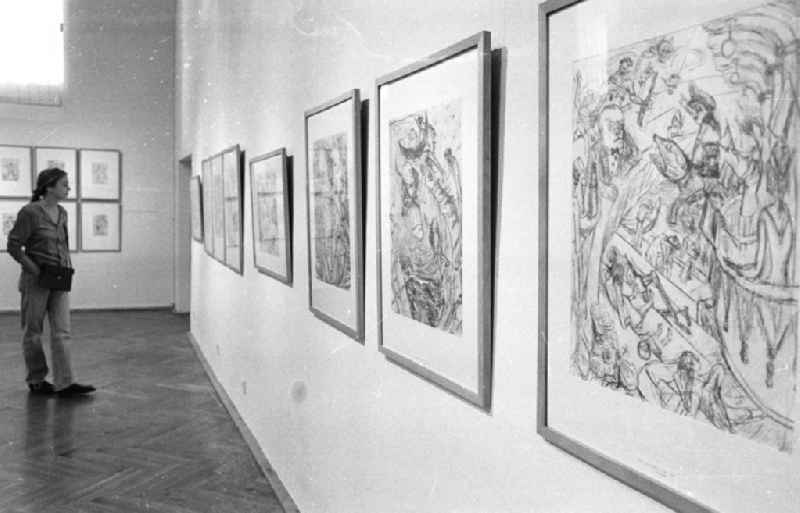 Ausstellung Kathsitzpreisträger im Marstall
28.07.92 Lange
Umschlag 1