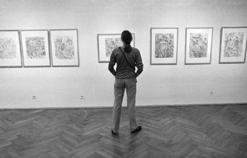 Ausstellung Kathsitzpreisträger im Marstall
28.07.92 Lange
Umschlag 1