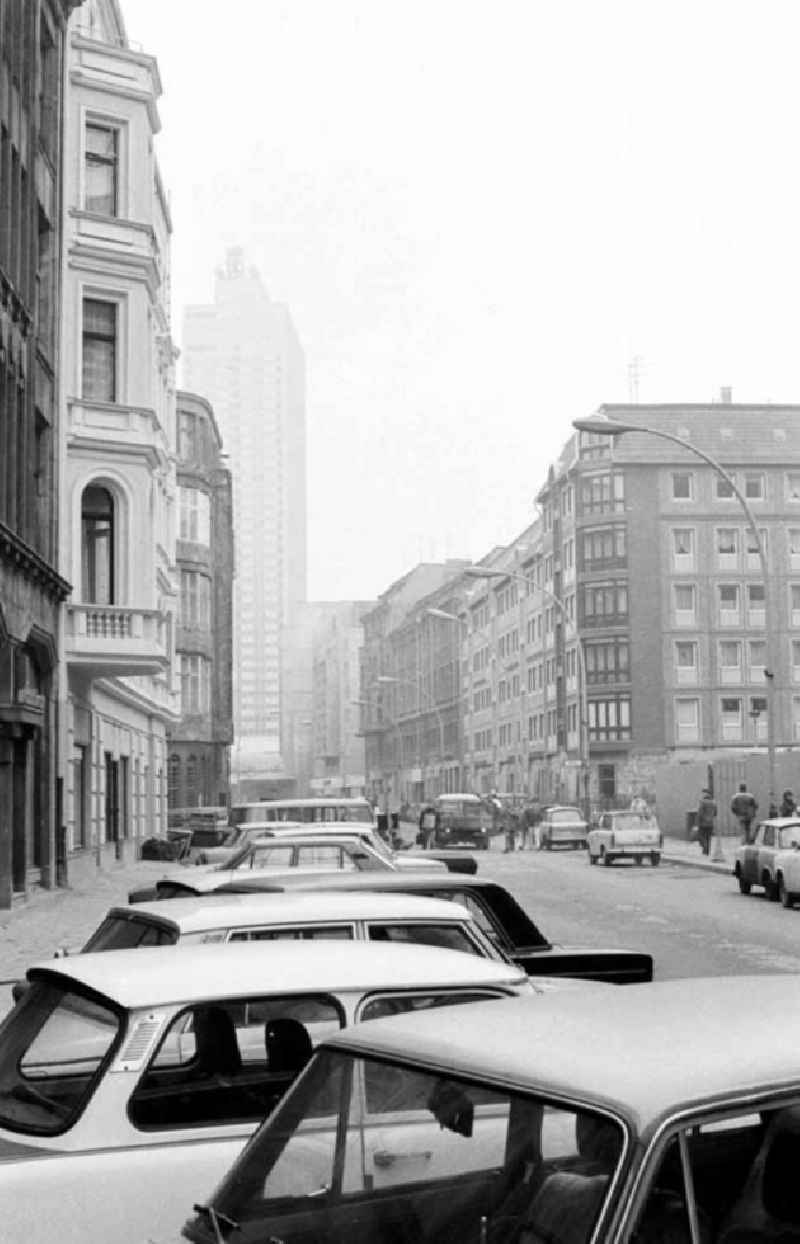 15.12.1987
Alte Schönhauser Allee / Münzstr.
Berlin