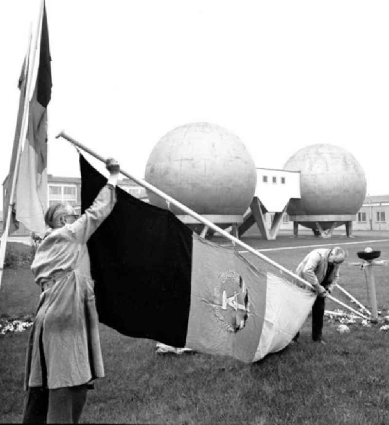 18.04.1966
Ausschmückung zum 2