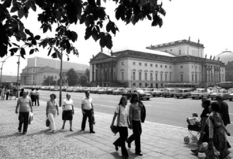 September 1977
Unter den Linden