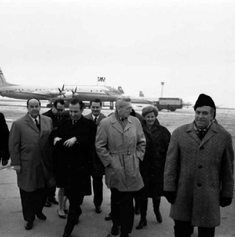Berlin Februar 1969
Abflug der Delegation des Berliner Magistrats nach Kairo mit Oberbürgermeister Herbert Frechner