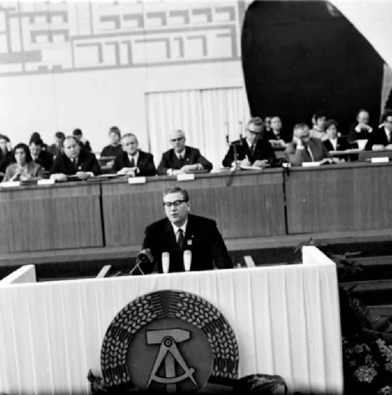 Berlin 17./18. April 1969 5. Baukonferenz in Berlin.