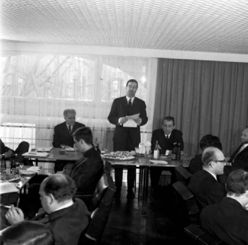 Bei der Pressekonferenz im Bulgarischen Kulturzentrum in der Charlottenstraße.