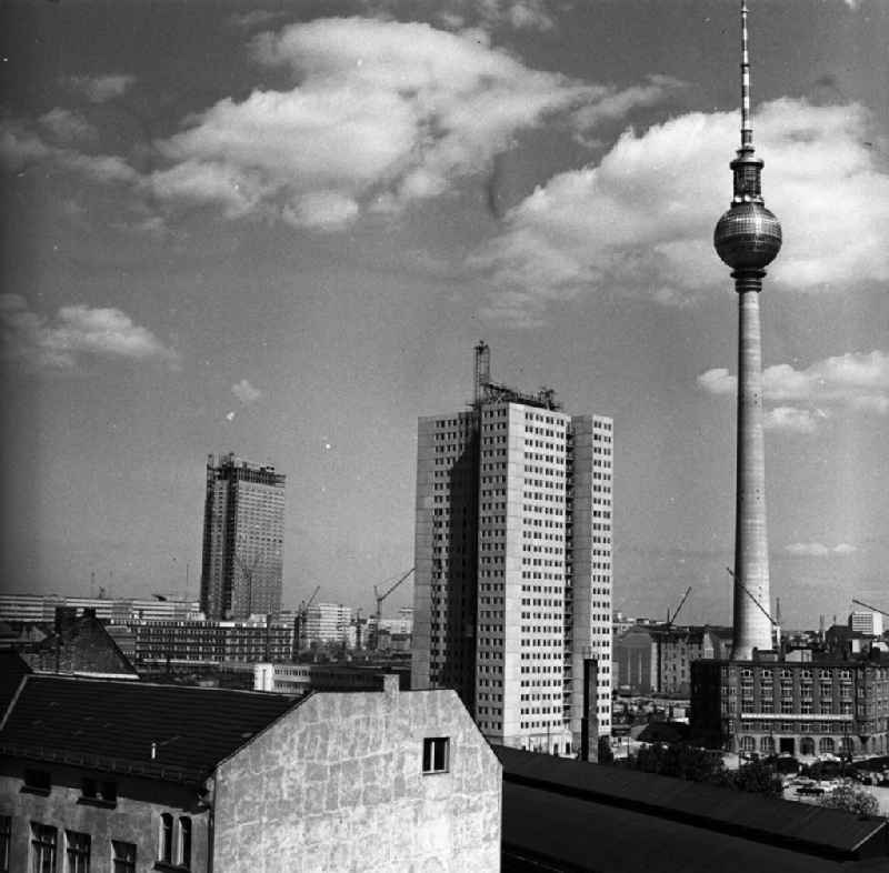 Stadtzentrum Berlin. Blick auf den Alexander Platz (