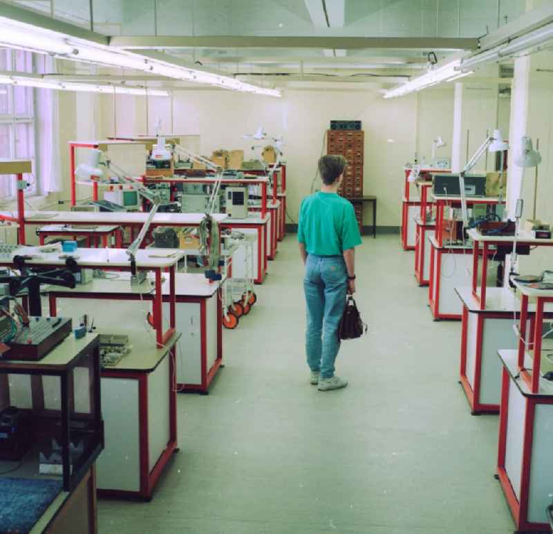 Production facilities and production equipment of the VEB Elektro-Apparate-Werke Berlin-Treptow „Friedrich Ebert“ in Berlin in Germany