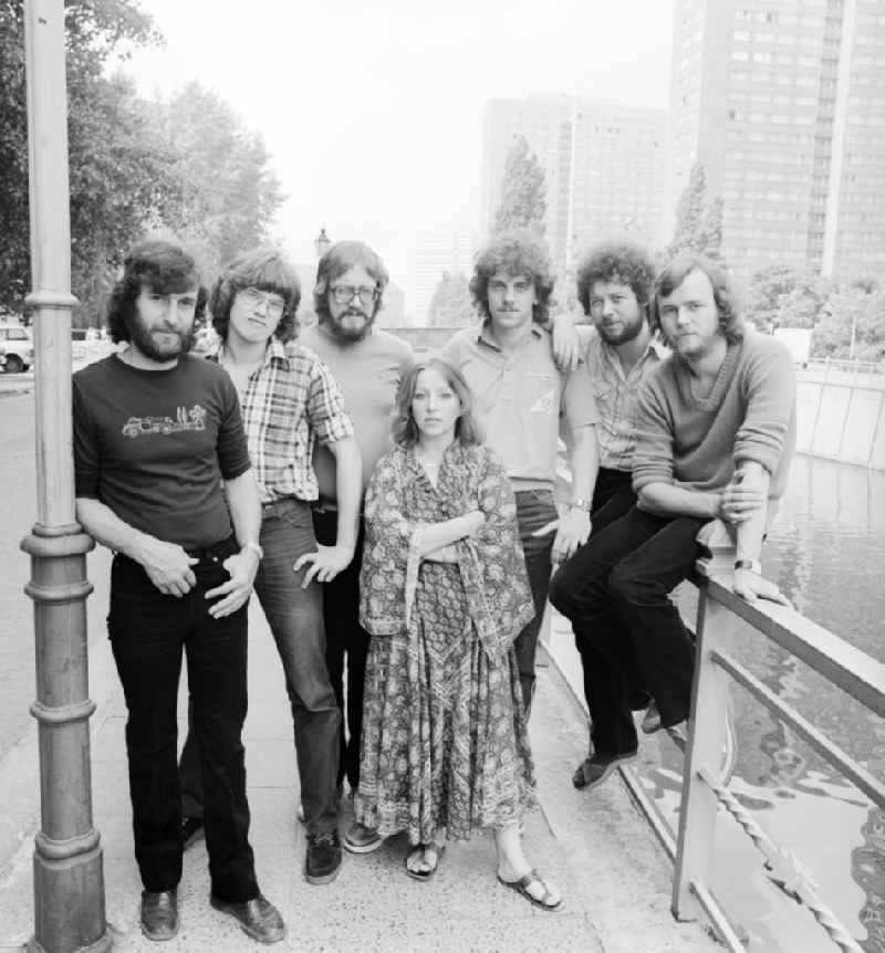 The singer and actress Angelika man and the band OBELISK in Berlin, the former capital of the GDR, German Democratic Republic