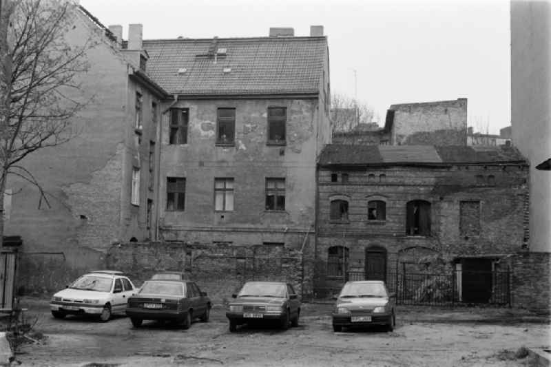 Ruinous old buildings in the vicinity of Oranienburger Strasse in Berlin - Mitte, the former capital of the GDR, German Democratic Republic