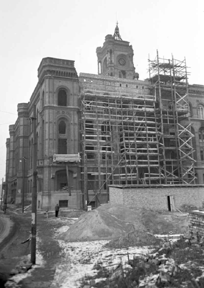 Start of the reconstruction of the 'Red Town Hall' in East Berlin, destroyed in the Second World War, on the territory of the former GDR, German Democratic Republic