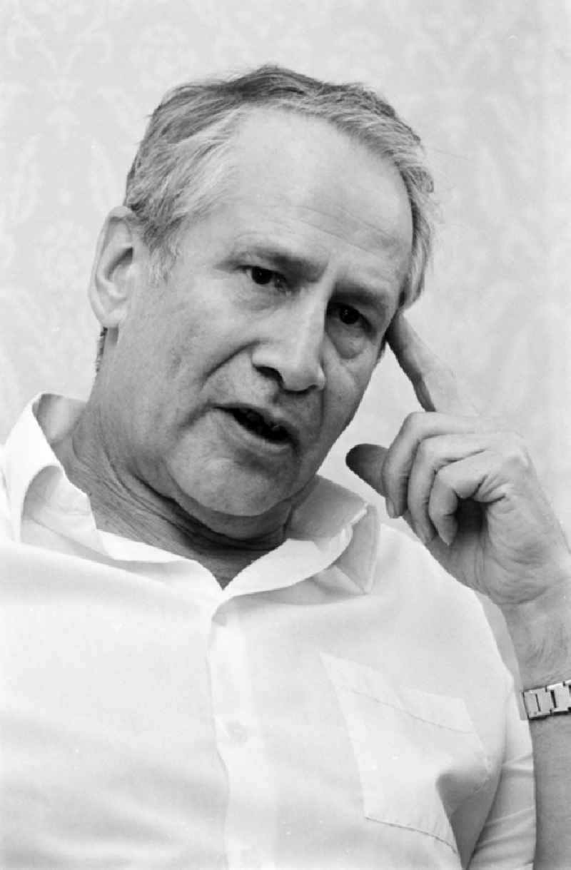 Portrait of retired Colonel General Markus Johannes ' Mischa ' Wolf - former German head of the foreign intelligence service ' Main Directorate for Reconnaissance ' of the MfS Ministry for State Security in the Friedrichshain district of Berlin East Berlin in the territory of the former GDR, German Democratic Republic