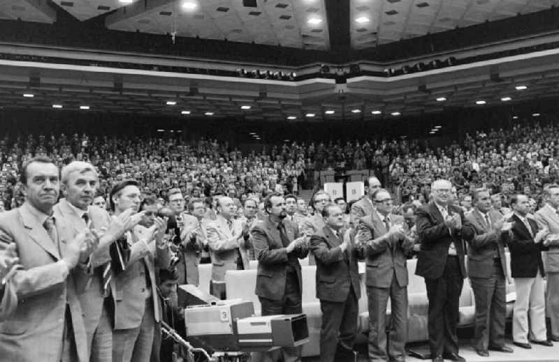 Delegates conference for the '7th Construction Conference' in the 'Great Hall of the Palace of the Republic' in the Mitte district of East Berlin in the territory of the former GDR, German Democratic Republic