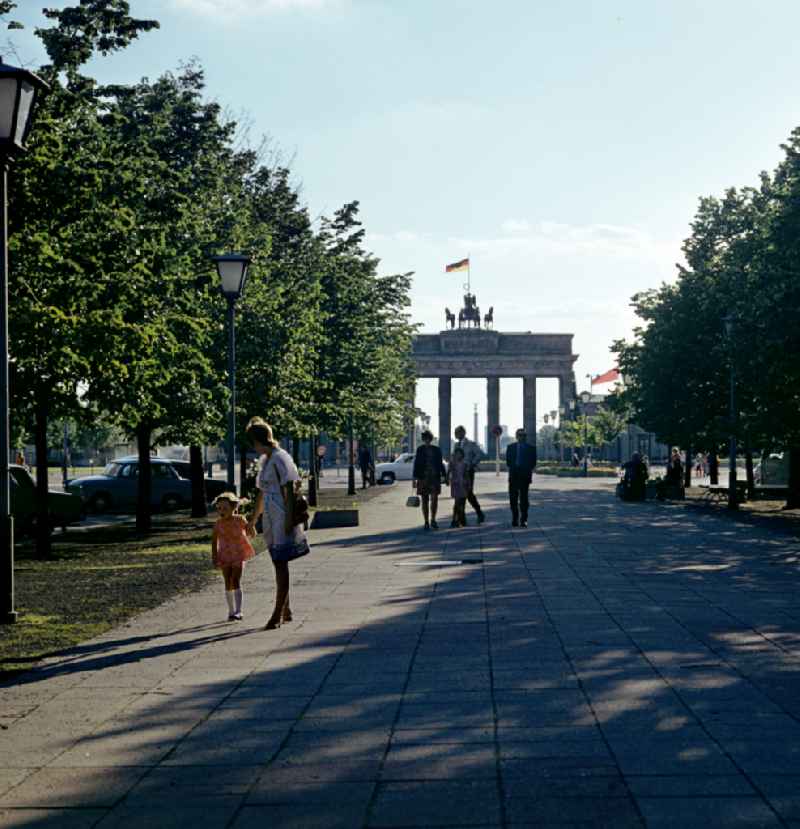 Tourist Attraction and Landmark ' Brandenburger Tor ' on place Pariser Platz in the district Mitte in Berlin Eastberlin on the territory of the former GDR, German Democratic Republic