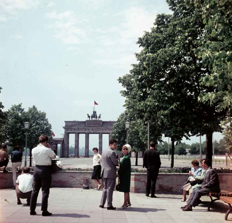 Tourist Attraction and Landmark ' Brandenburger Tor ' on place Pariser Platz in the district Mitte in Berlin Eastberlin on the territory of the former GDR, German Democratic Republic