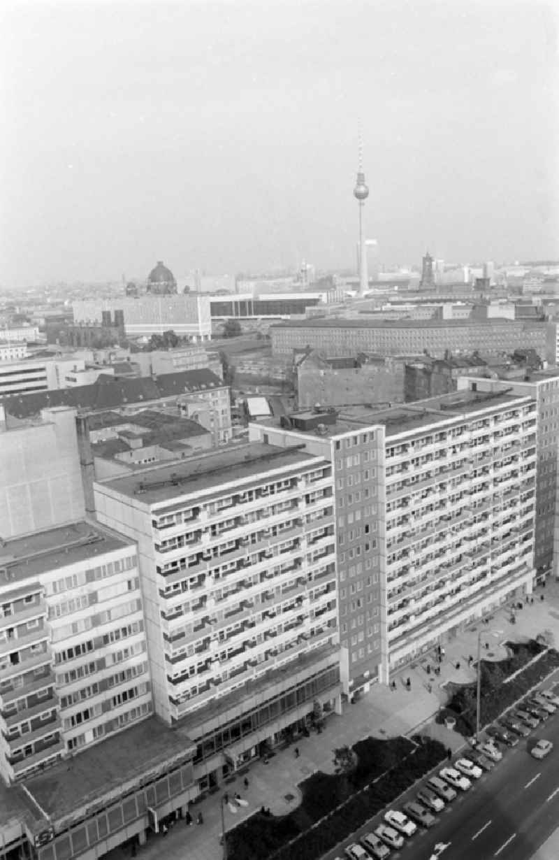 Traffic situation in the residential area on Leipziger Strasse in the Mitte district of Berlin, East Berlin in the area of the former GDR, German Democratic Republic