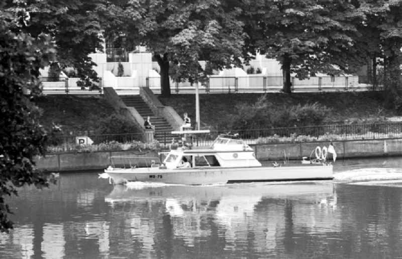 Binnenschiffahrt Jannowitzbrücke
26.