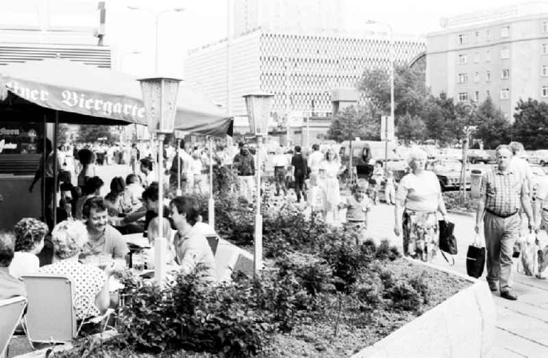 Stadtzentrum - Liebknechtstr.
04.