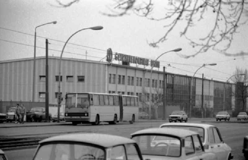 29.12.1987
Berlin
Weißensee - Motive