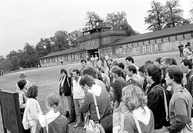 Delegation participants of the event VII. Festival of Friendship of the FDJ at the national memorial site of the former KL concentration camp in Buchenwald in the state of Thuringia on the territory of the former GDR, German Democratic Republic